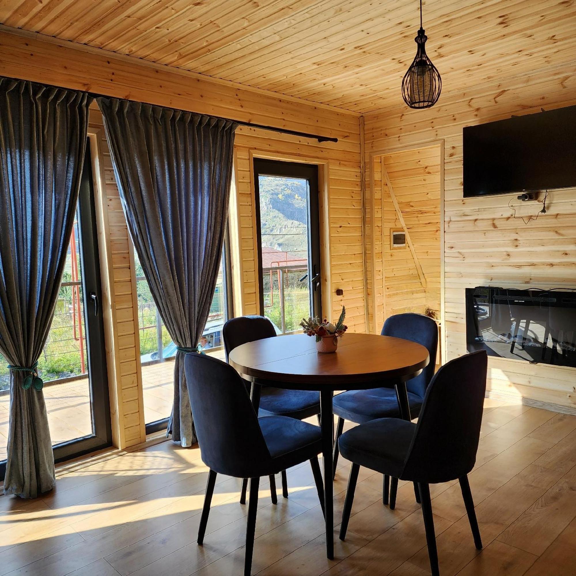 Vila Magic Hut_Kazbegi Pokoj fotografie